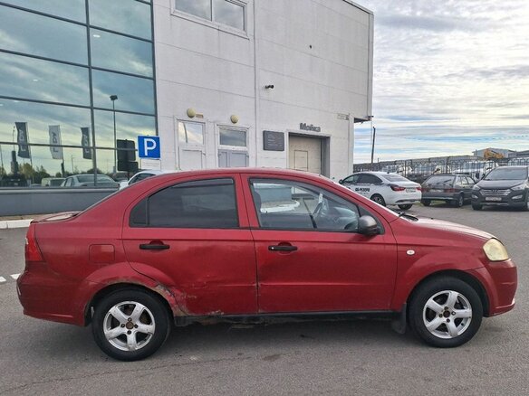 2007 Chevrolet Aveo I Рестайлинг, красный, 219000 рублей - вид 7