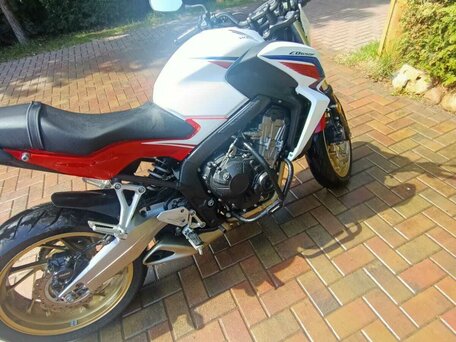 2014 Honda CB 650F, белый, 950000 рублей, вид 2