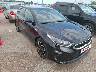 2018 Kia Ceed III, чёрный, 1500000 рублей, вид 2