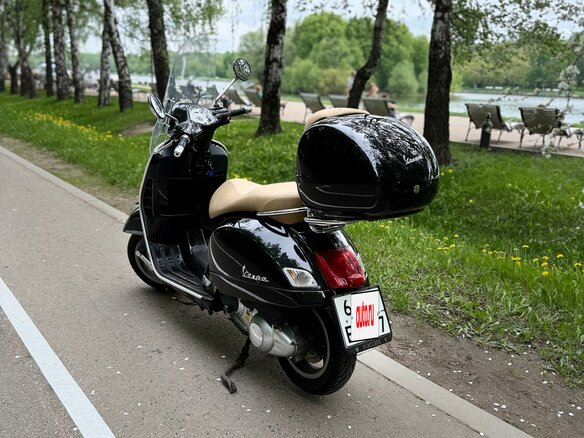 2012 Vespa GTS 250, коричневый, 500000 рублей - вид 3