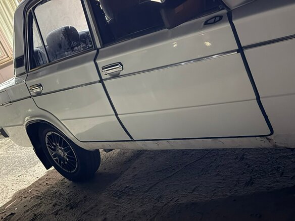 1999 Lada (ВАЗ) 2106 4-speed, белый, 130000 рублей - вид 4
