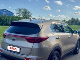 2017 Kia Sportage IV, золотистый, 1950000 рублей, вид 4
