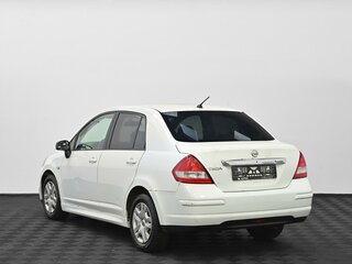 2012 Nissan Tiida I Рестайлинг, белый, 329000 рублей, вид 4