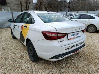 2023 Lada (ВАЗ) Vesta I Рестайлинг (NG), белый, 796000 рублей, вид 4