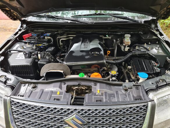 2010 Suzuki Grand Vitara II Рестайлинг, серый, 950000 рублей - вид 1