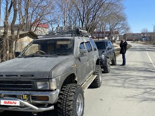 1991 Nissan Terrano I, серый, 400000 рублей, вид 3