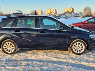 2017 Mercedes-Benz B-Класс 180 II (W246) Рестайлинг, синий, 1790000 рублей, вид 4