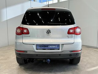 2010 Volkswagen Tiguan I, серебристый, 1060000 рублей, вид 4