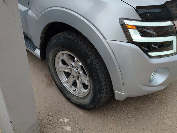2012 Mitsubishi Pajero IV Рестайлинг 1, серебристый, 1800000 рублей - вид 6