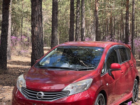 2013 Nissan Note II, красный, 880000 рублей - вид 1
