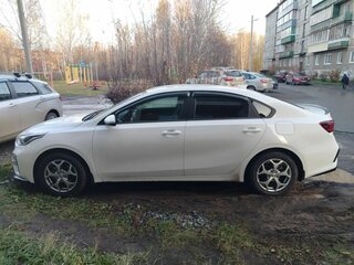 2020 Kia Cerato IV, белый, 1800000 рублей, вид 3
