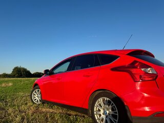 2013 Ford Focus III, красный, 700000 рублей, вид 5