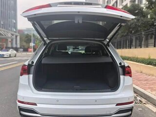 2022 Audi Q3 35 TFSI II (F3), белый, 1846000 рублей, вид 5