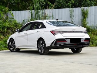 2026 Hyundai Elantra VII (CN7) Рестайлинг, белый, 2020000 рублей, вид 2