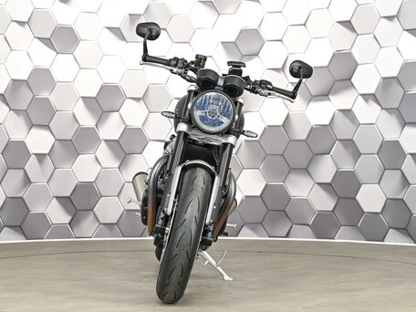 2024 Triumph Speed Twin, серый, 1475000 рублей, вид 5