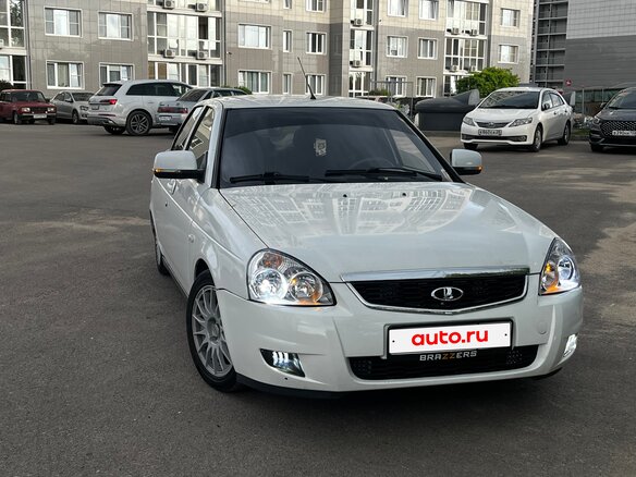 2010 Lada (ВАЗ) Priora I, белый, 400000 рублей - вид 25