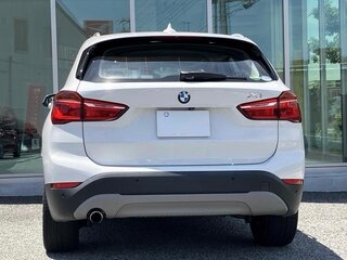 2016 BMW X1 18i sDrive II (F48), белый, 1320000 рублей, вид 5