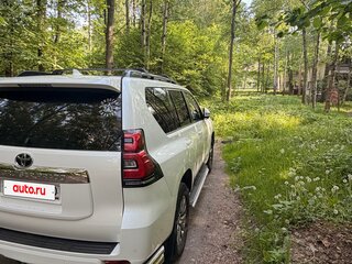 2020 Toyota Land Cruiser Prado 150 Series Рестайлинг 2, белый, 5999000 рублей, вид 3