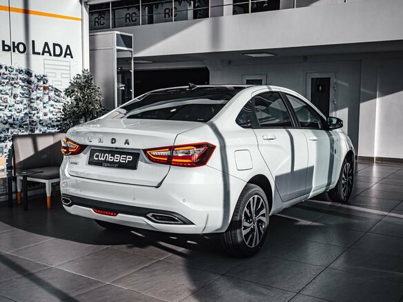 2026 Lada (ВАЗ) Vesta I Рестайлинг (NG), белый - вид 6