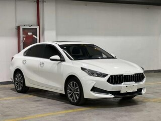 2022 Kia K3 II (China Market), белый, 1400000 рублей, вид 3