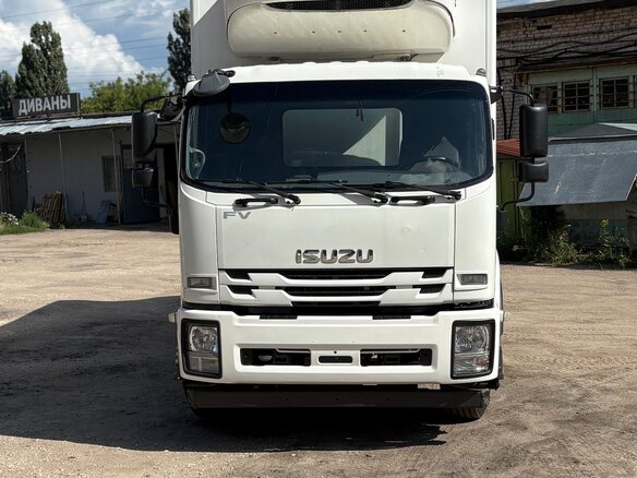 2017 Isuzu Forward (F-Series), белый, 2190000 рублей