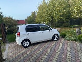 2015 Toyota Porte II, белый, 1150000 рублей, вид 3