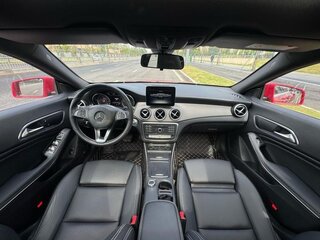 2019 Mercedes-Benz CLA 200 I (C117, X117) Рестайлинг, красный, 1747000 рублей, вид 3