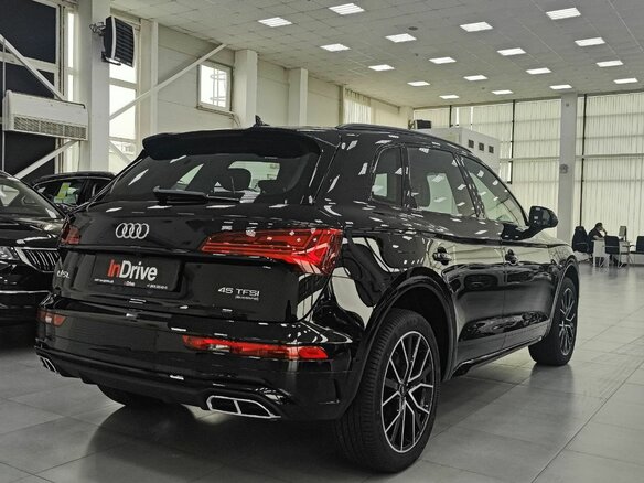 2026 Audi Q5 L 45 TFSI II (FY) Рестайлинг, чёрный, 5800000 рублей - вид 3