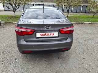 2012 Kia Rio III, серый, 650000 рублей, вид 4