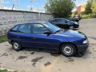 1995 Opel Astra C16NZ F, синий, 205000 рублей, вид 3