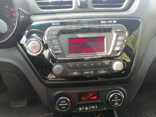 2014 Kia Rio 4-speed III, серый, 880000 рублей, вид 2