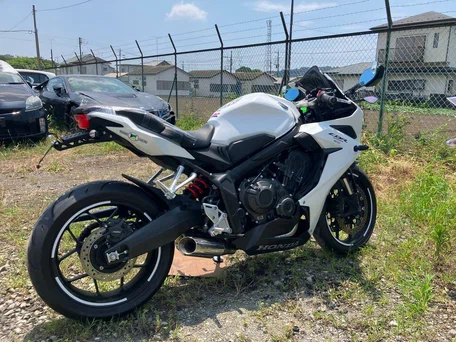 2023 Honda CBR 650R, белый, 977000 рублей, вид 4