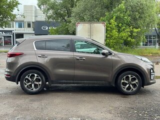 2018 Kia Sportage IV Рестайлинг, серый, 1700000 рублей, вид 4