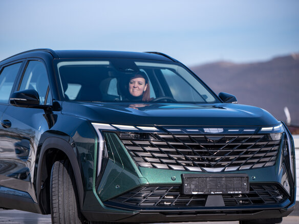 2025 Geely Atlas II, зелёный, 3970990 рублей - вид 5