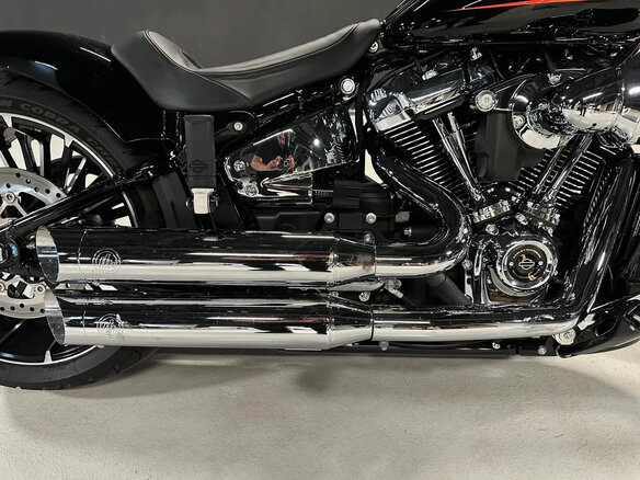 2023 Harley-Davidson Breakout, чёрный, 4999000 рублей - вид 3