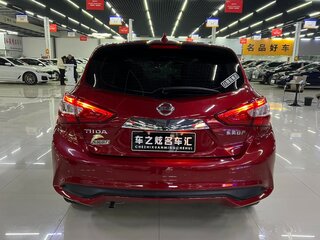2022 Nissan Tiida II (China Market), красный, 990000 рублей, вид 5