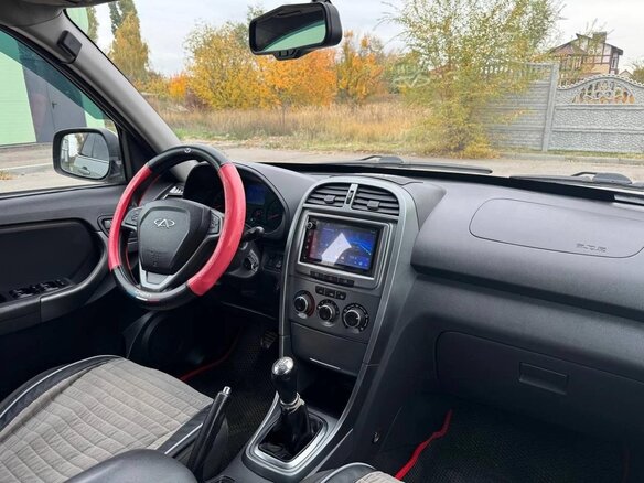 2014 Chery Tiggo (T11) I Рестайлинг (FL), серый, 600000 рублей - вид 17