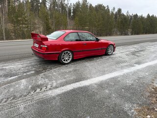 1994 BMW 3 серии 325i III (E36), красный, 1100000 рублей, вид 4