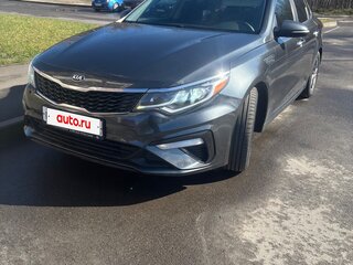 2020 Kia Optima IV Рестайлинг, серый, 1350000 рублей, вид 1