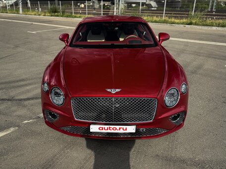 2020 Bentley Continental GT III, красный, 15600000 рублей, вид 5
