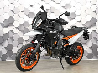 2021 KTM 890 SMT, чёрный, 999000 рублей, вид 2