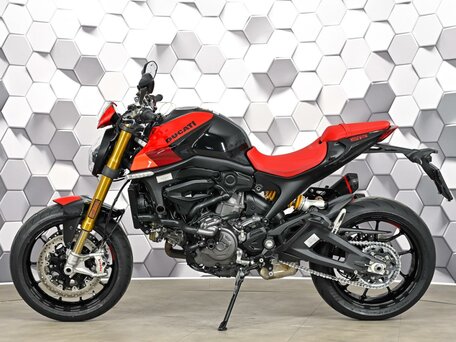 2024 Ducati Monster 937, чёрный, 1169000 рублей, вид 4