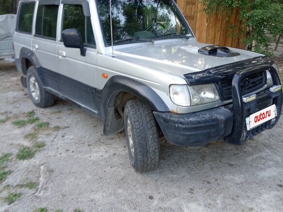 2002 Hyundai Galloper II, серебристый, 430000 рублей