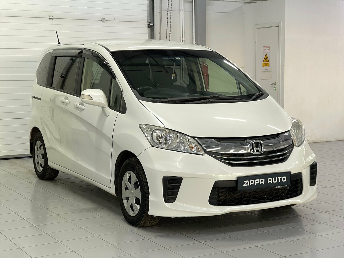 Открыть фотографии: Honda Freed I Рестайлинг