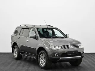 Mitsubishi Pajero Sport II