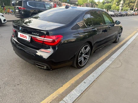 2018 BMW 7 серии 750d xDrive VI (G11/G12), чёрный, 4350000 рублей, вид 5