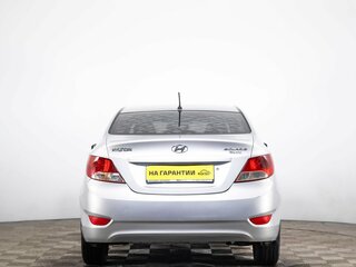 2013 Hyundai Solaris I, серебристый, 749000 рублей, вид 5