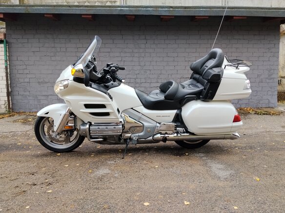 2010 Honda GL 1800 Gold Wing, белый, 1095272 рублей - вид 15