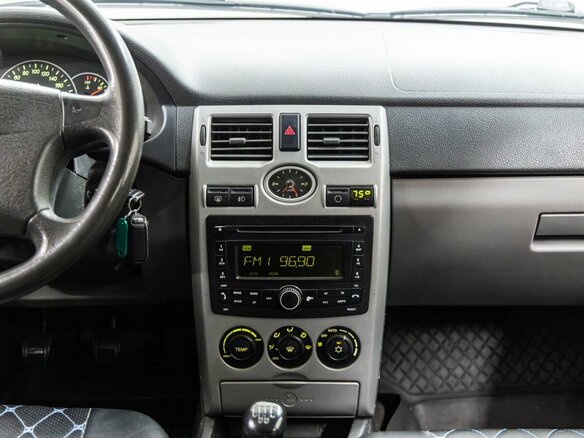 2009 Lada (ВАЗ) Priora I, чёрный, 373000 рублей - вид 15