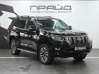 2022 Toyota Land Cruiser Prado 150 Series Рестайлинг 3, чёрный, 6459900 рублей, вид 5